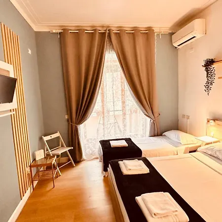 Гостевой дом Pardis 3*