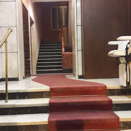 Pardis Гостевой дом Рим