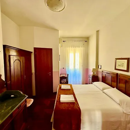 Pardis Πανσιόν Ρώμη